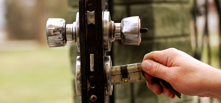 front door latch repair Brownsville